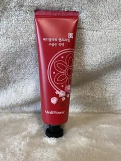 メディフラワー　中庭の花園　ハンドクリーム　芍薬のサムネイル