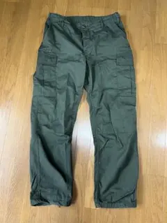 カーゴパンツ オリーブグリーン 4ポケット