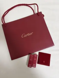 Cartier⭐︎香水サンプル2種×2ml アクセサリーケース・ギフトバッグセットのサムネイル