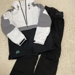 スノーボードウェア　ICEPARDALジャケット＆パンツセット
