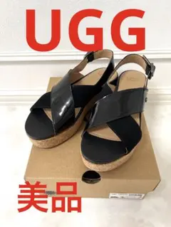 [美品]UGG アグ　サンダル　エナメル　コルクソール　ブラック　厚底