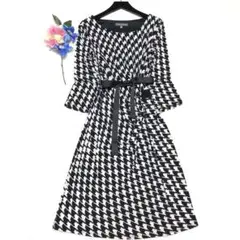 ローラアシュレイ　ロングワンピース　千鳥柄✨　カシュクール✨　伸縮　モノクロ