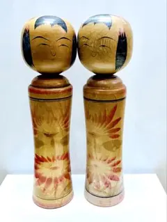 中古　こけし　人形　2体　セット　伝統　木製　日本　コレクション　H 希少
