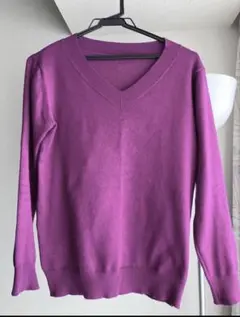 vネック セーター