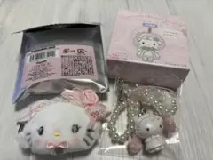 サンリオ　チャーミーキティ　ホワイトフリルシリーズストラップ&ヘアクリップセット