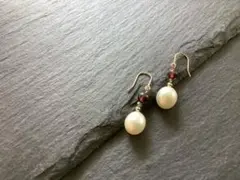 ★SALE★ K18 イエローゴールド 天然石と桜色ピンクパールのピアス