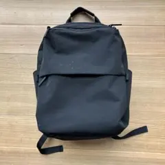 UNIQLO ファンクショナルバックパック 黒のサムネイル