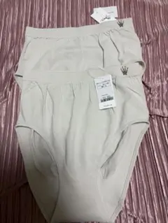 Item thumbnail for item 6cff85bf-672d-46fd-b9c1-efdd839f482f