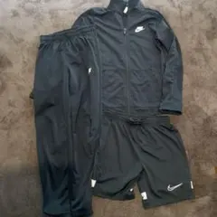 ナイキ　ジャージセット