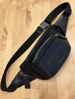 COACH ボディバッグ ブラック