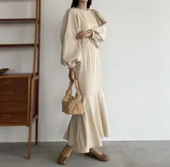 louere ボリュームスリーブマーメイドワンピース　長袖