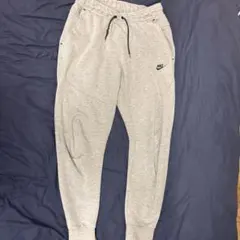 Nike グレー テックフリース　正規品