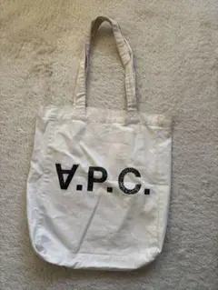 A.P.C. ホワイトキャンバストートバッグ