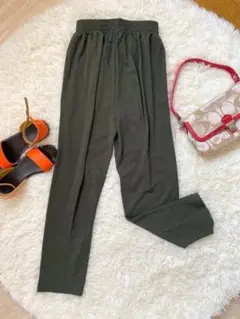 Item thumbnail for item 33762c3a-ce68-4599-9f40-6a0613db103d