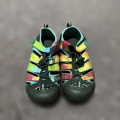 KEEN キーンカラフル アウトドア サンダル キッズ　22
