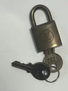 ルイヴィトン LOUIS VUITTON 旧カデナ パドロック 南京錠 本物
