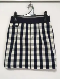 チェックスカート