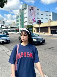 ⭐️早い者勝ち‼️NewJeansハニ着用 supreme