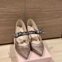 ダイアナ キャッチーなロゴ入りリボン♪メリージェーンパンプス