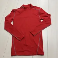 アンダーアーマー　インナー　長袖　レッド