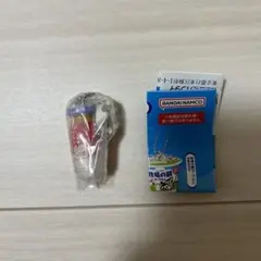 雪印メグミルク ミニチュアチャーム ガチャ