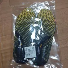 新品　マリンシューズ　アクアシューズ　ウォーターシューズ　23cm