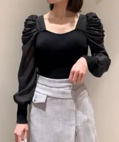 SNIDEL ギャザースリーブニットプルオーバー