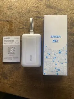 Anker Zolo Power Bank ビルトインケーブル　ホワイト