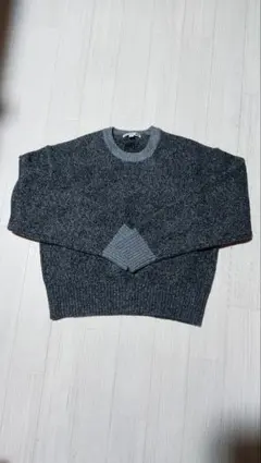UNIQLO AWI グレー ニットセーター S