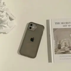 シンプル iPhoneケース iPhone11 グレー カメラ保護のサムネイル