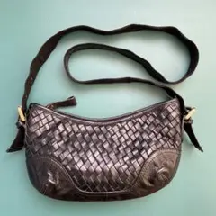 ＊本革＊格安 編上げ ショルダーバッグ しっかりとしたレザー