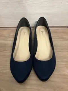 歩きやすいパンプス　clover leaf　ネイビー　紺