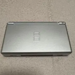 ニンテンドーDS Lite シルバー　充電器付き