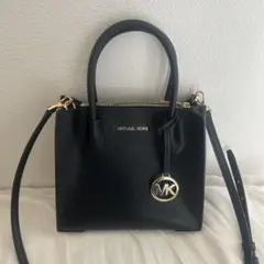 MICHAEL KORSブラックショルダーバッグ
