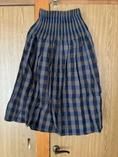 ハッシュパピー リバーシブル スカート