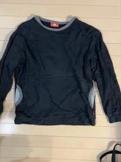 UP START ブラック長袖トレーナー フロントポケット