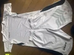 ATHLETA ホワイト ハーフパンツ　Tシャツ　160センチ