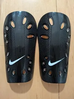 Nike サッカー用シンガード Ssizeのサムネイル