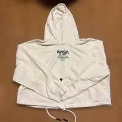 NASA アイボリーフードパーカー クロップド丈