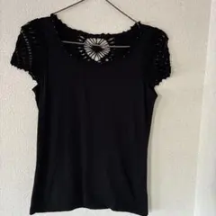 MK ミッシェルクラン　かぎ針編みビーズ刺繍　Tシャツ ブラックのサムネイル