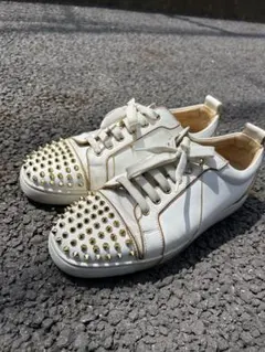 Christian Louboutin スタッズ付きスニーカー ホワイト