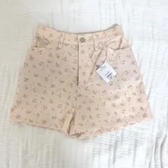 PLUME 花柄 ショートパンツ