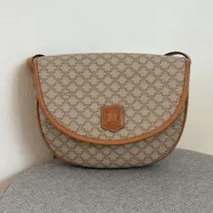 【極美品】セリーヌ マカダム ショルダーバッグ トリオンフ ベージュ 189