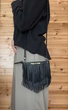 H&M フリンジショルダーポーチのサムネイル