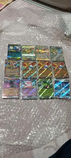 ポケモンカードのRR、EXカードのまとめ売り12枚セット