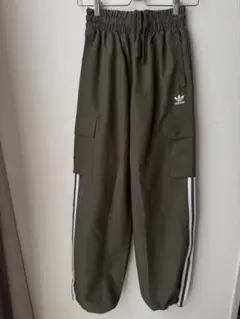【美品】adidasアディダス　パンツ