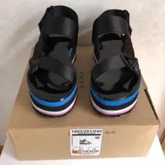 ZARA　ザラ　プラットフォームサンダル　厚底　ブラック　23.5㎝