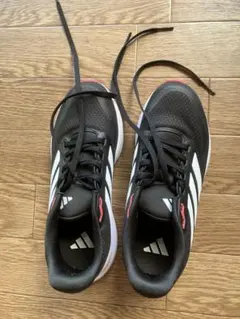 ［新品・訳あり］adidasスニーカー 22cm