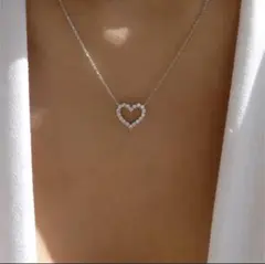 【即購入OK】ハート型クリスタルネックレス