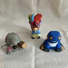 ドッコラー　ケルディオ　グレッグル　ポケモン　ソフビ　指人形　BANDAIのサムネイル